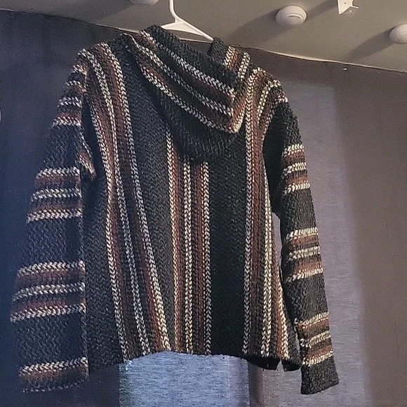 Baja sweater - Picture 2 of 2